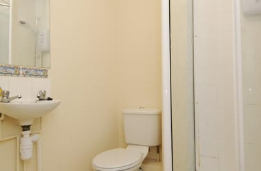 18 Camden Street, City Centre, Plymouth - Image 3